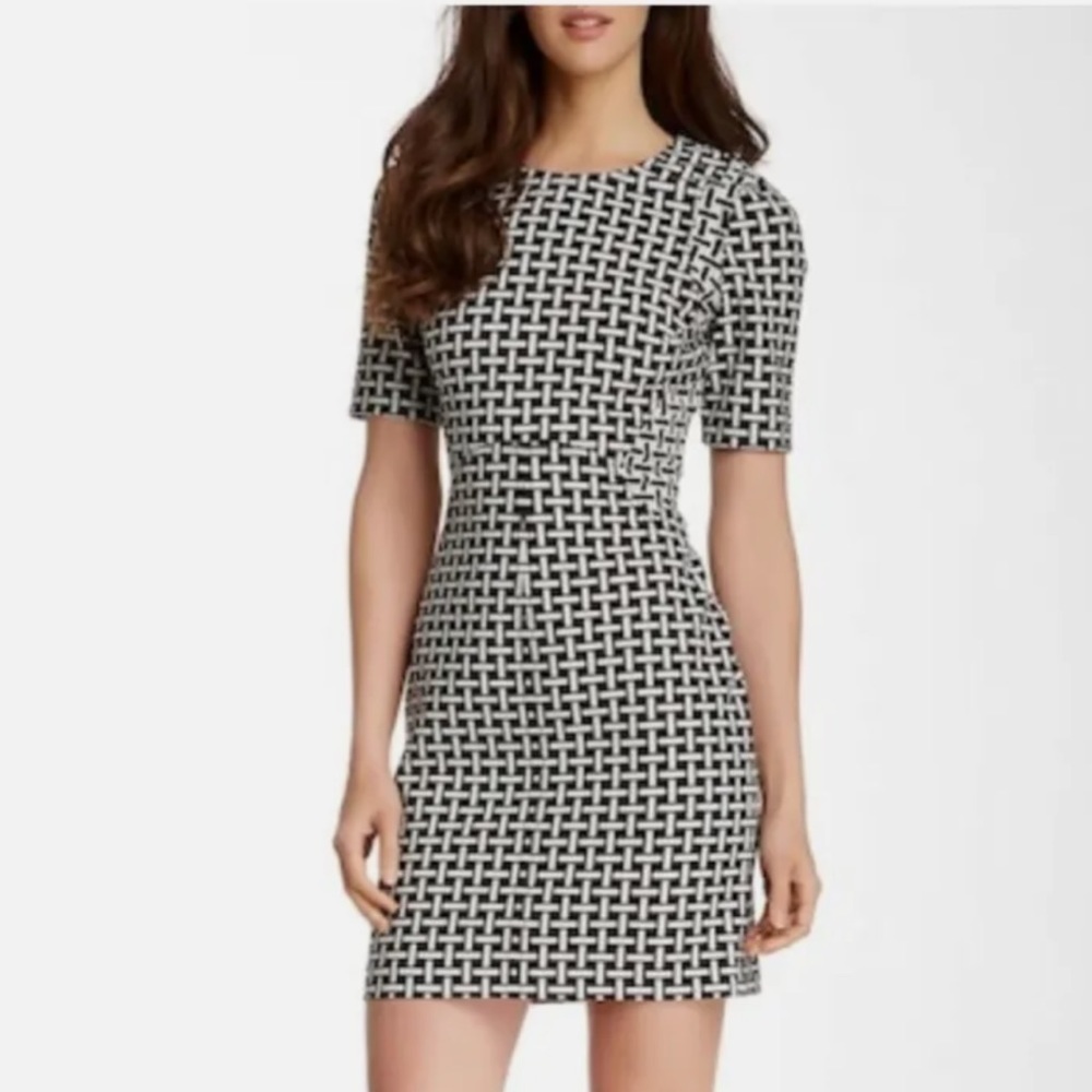 Diane von Furstenberg Black & White Geometric Sheath Cocktail Dress NWT Size 6
